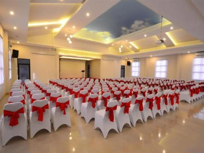 Queen City Hotel Banjarmasin Banjarmasin  Luaran gambar