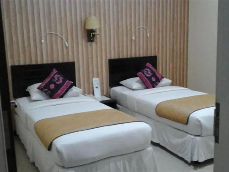 Queen City Hotel Banjarmasin Banjarmasin  Luaran gambar